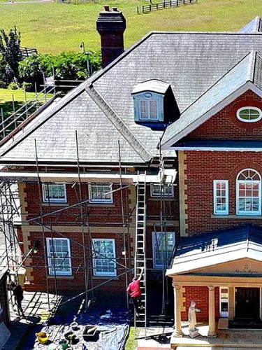 R W Roofing - Ridge & Hip Tile Repairs - Crowthorne, Berkshire